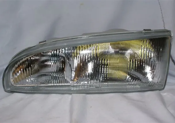 SEMIOPTICA IZQ HYUNDAI H100 96