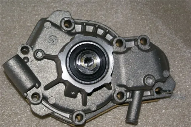 BOMBA AGUA RENAULT R18 2.0 N-D-TD BREME