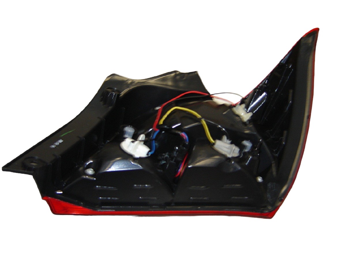 FAROL TRASERO IZQUIERDO CHEVROLET ONIX LTZ/LT 2017/