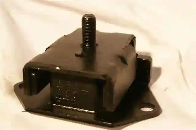 SOPORTE MOTOR TRA DAIHATSU FEROZA