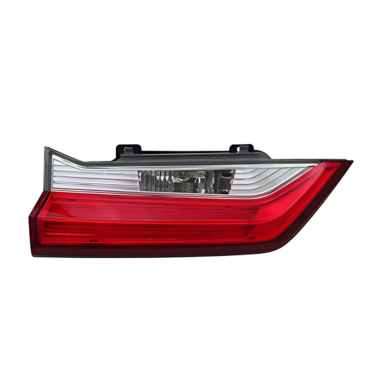 FARO TRASERO INTERNO IZQ. LED -TYC