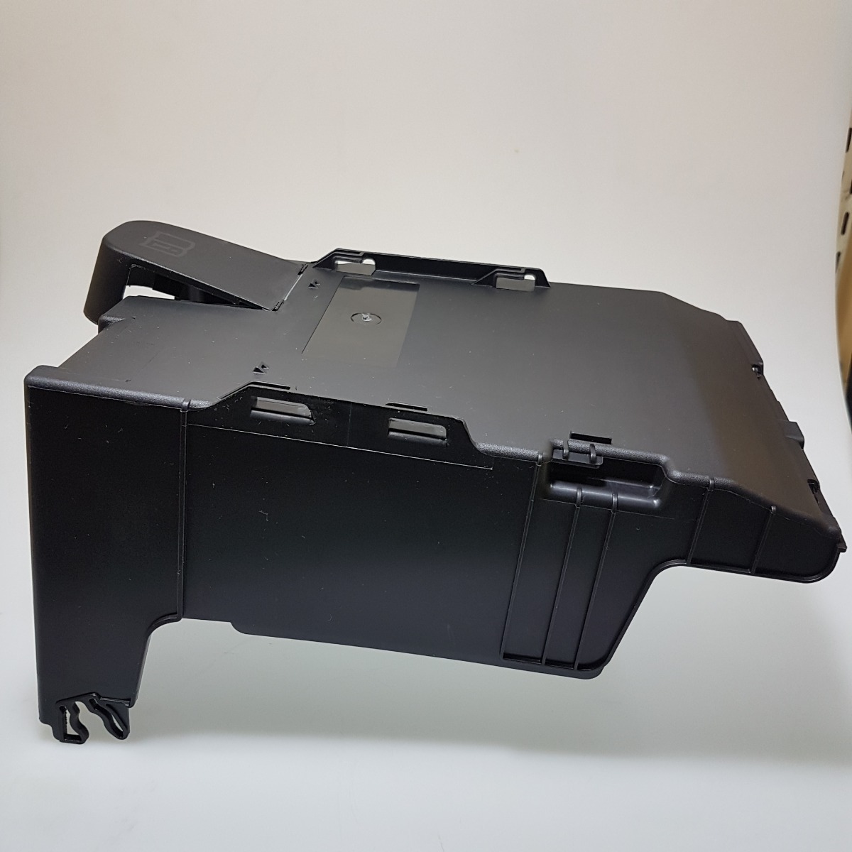Tapa de caja de batería