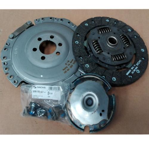 KIT EMBRAGUE VW GOLF NAFTA 210MM 24 ESTRIAS GIII 1.8 SIRVE P/TOLEDO NUEVO 6093 3000288002