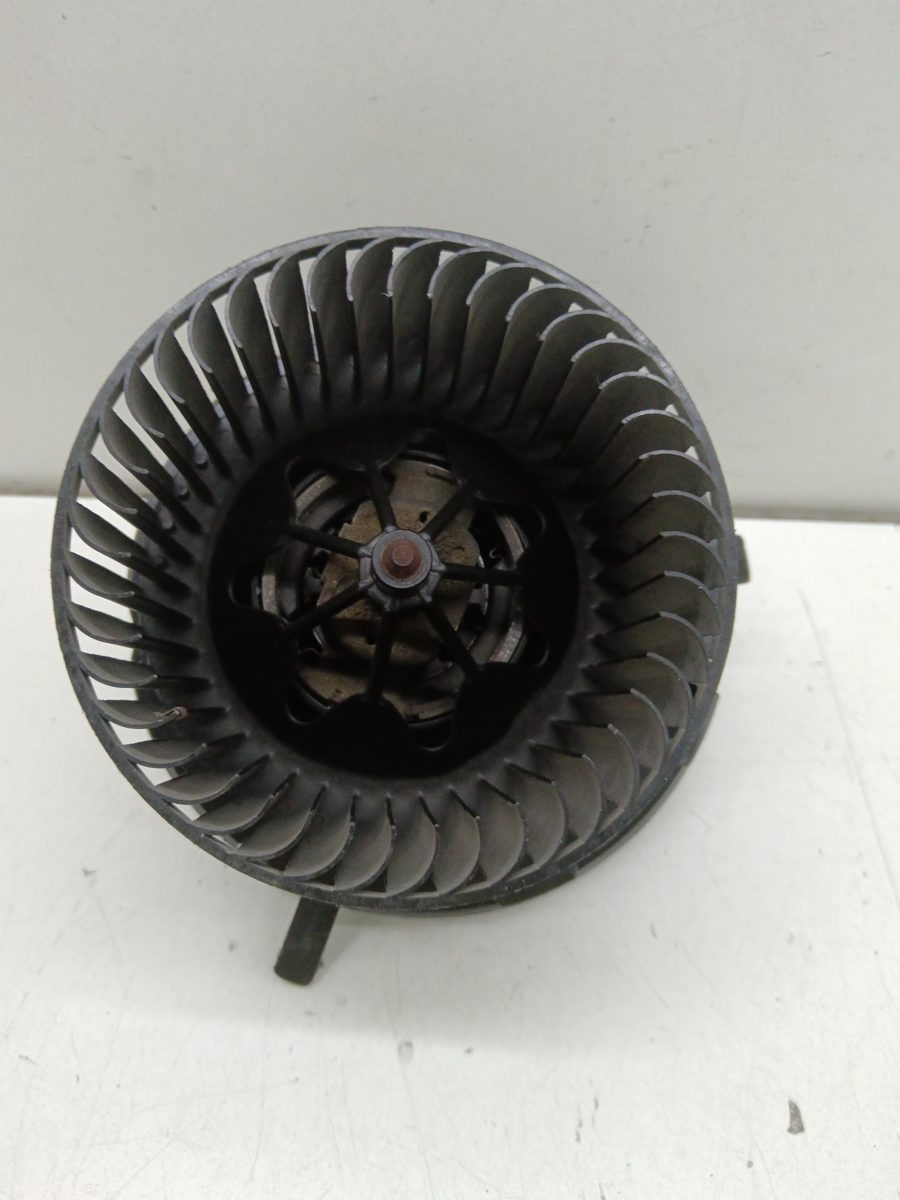 Motor Calefaccion Volkswagen Golf V Berlina (1K1) 2003-2008 2.0 TDI 2.0L 103kW F983228M