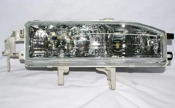 Faro delantero derecho Honda Accord