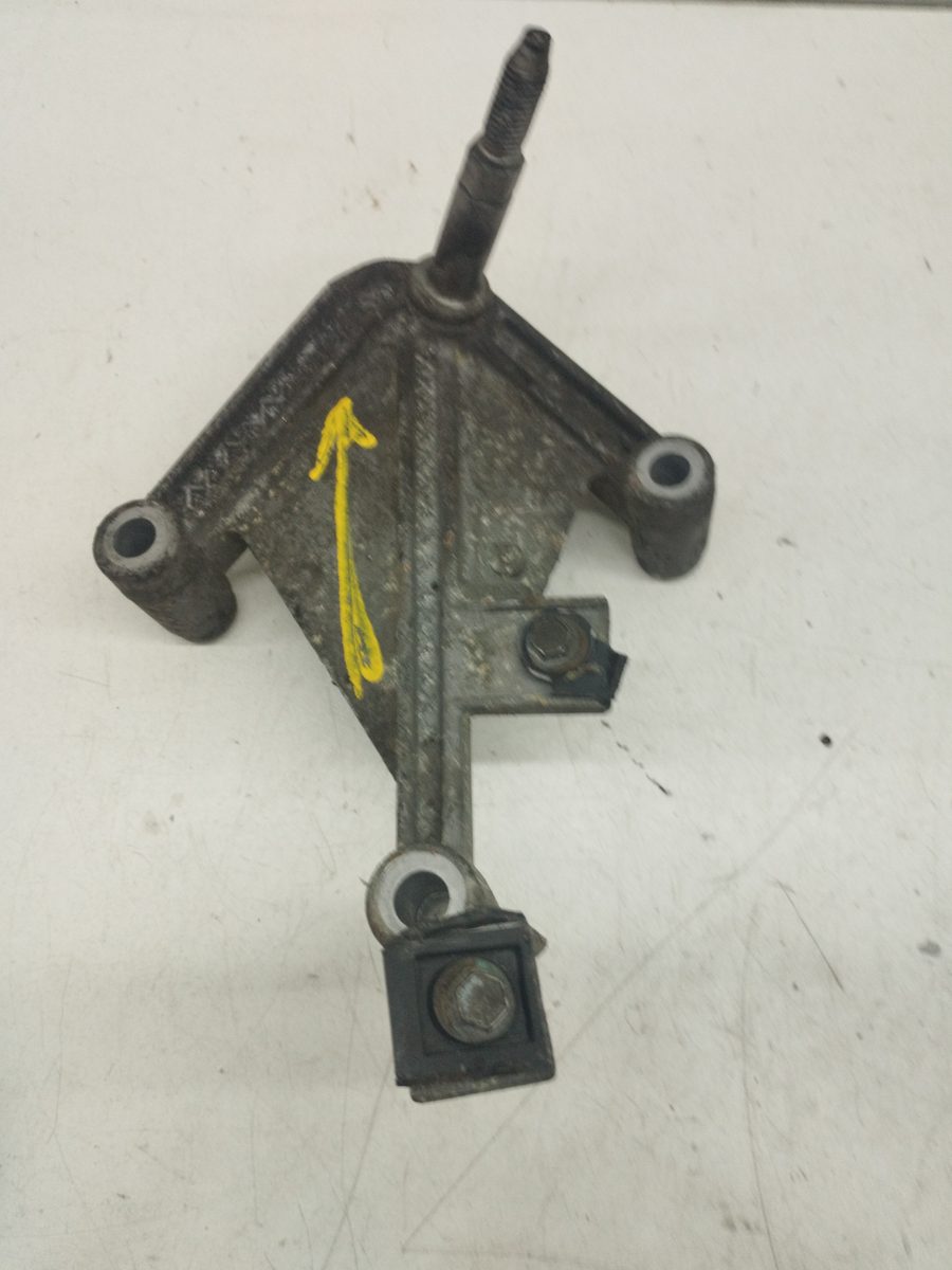 Soporte Caja De Cambios Renault Clio I Fase I+ii (B/C57) 1991-1998 1,2 1.2L 43kW