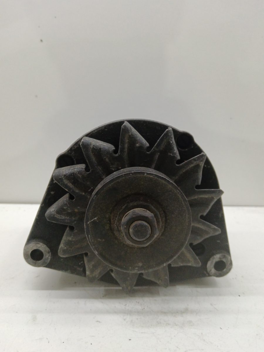 Alternador Mercedes-Benz Clase E (W124) Berlina 1984-1997 2.5 Diesel 2.5L 69kW 0120489547