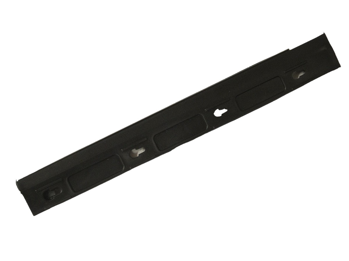 GUIA PARAGOLPE TRASERO DERECHO CHEVROLET CLASSIC 2010/