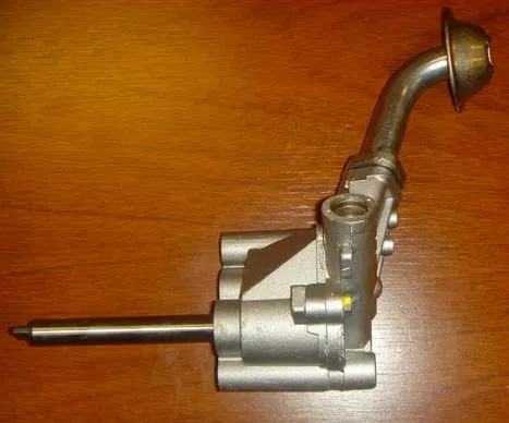 BOMBA ACEITE VW GOL 1.6-1.8 NAFTA