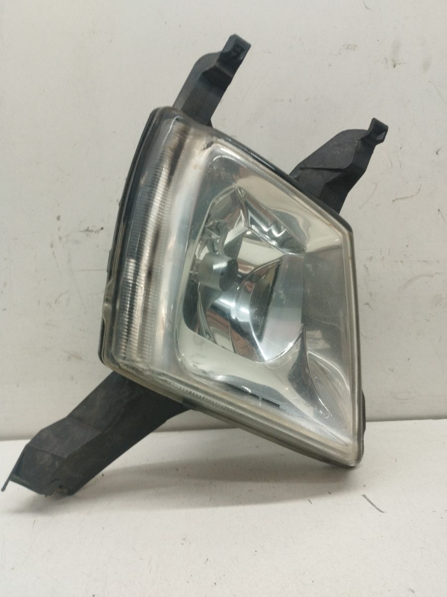 Faro Caminero Derecho Peugeot 407 2004-2011 SR Confort