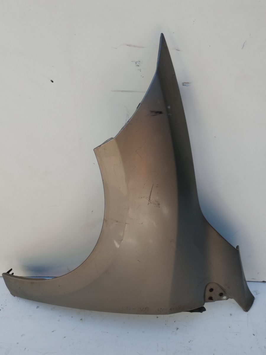 Guardabarro Delantero Izquierdo Renault Megane Iii Berlina 5 P 2008-2016 Dynamique