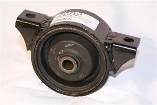 SOPORTE MOTOR TRA MITSUBISHI SPACE WAGON 94