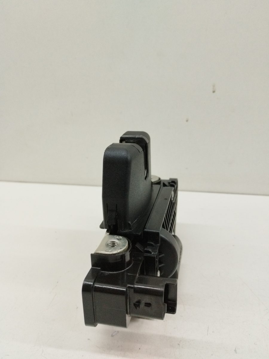 Cerradura Porton Peugeot 2008 (–.2013->) 2013-Actualidad Allure 9151487499