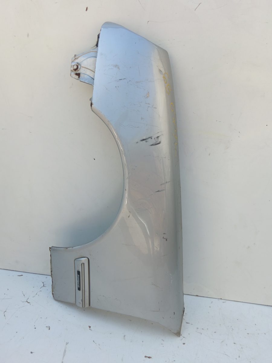 Guardabarro Delantero Izquierdo Mercedes-Benz Clase E (W210) Berlina 1995-2002