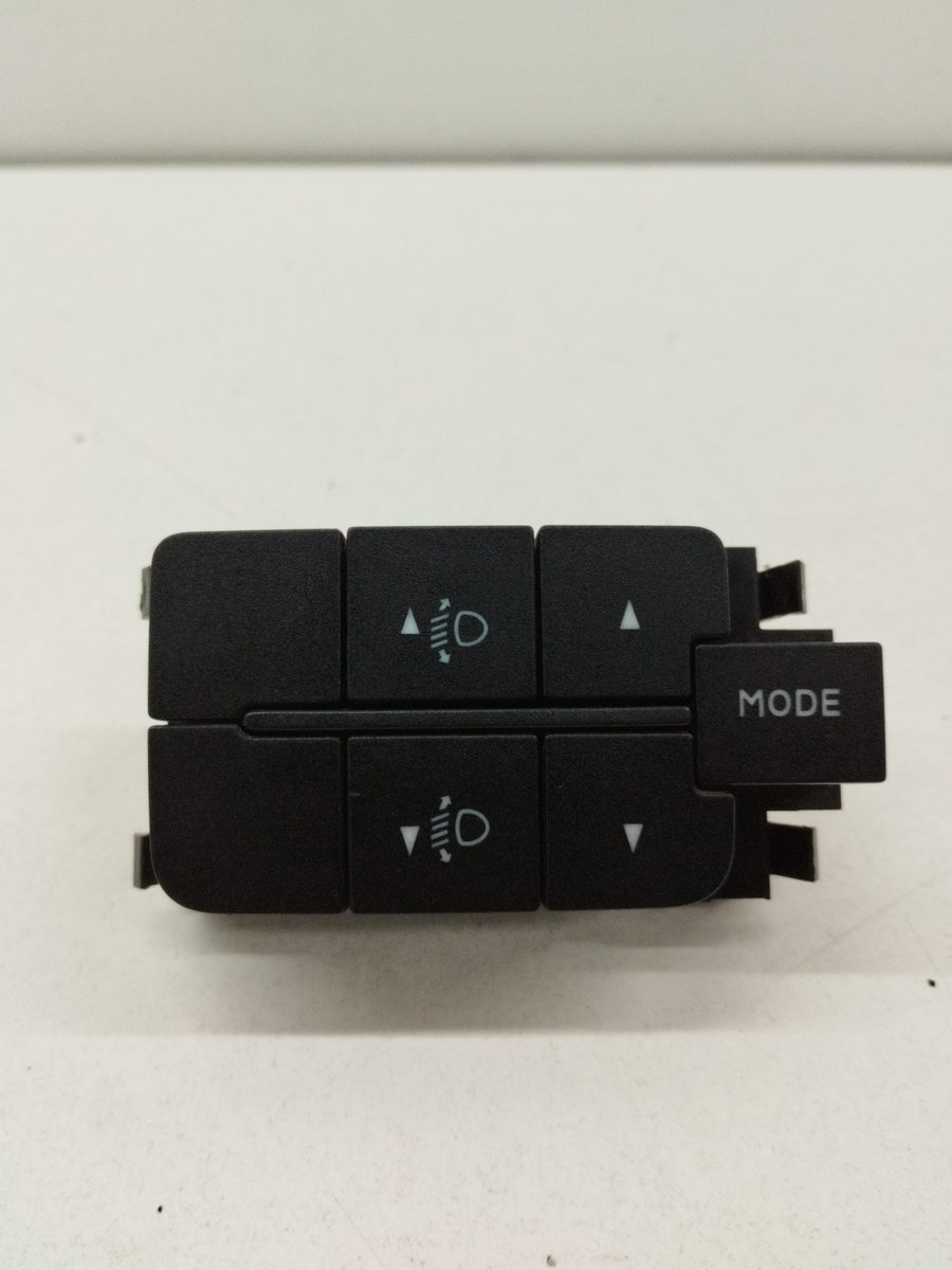 Llave Luces Iveco Daily Caja Cerrada (2006 =>) 2006-2011 B569