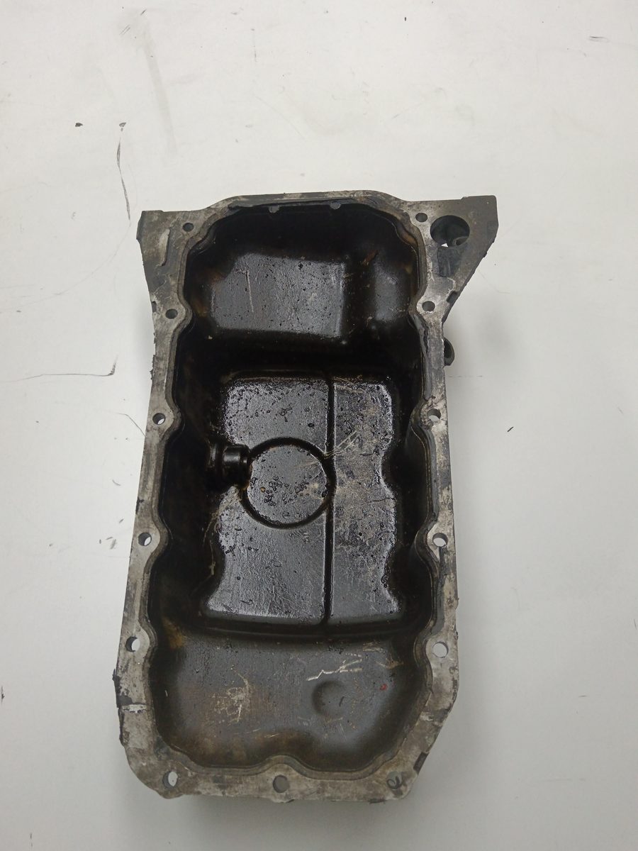 Carter Ford Focus Turnier (CAK) 1998-2004 Ambiente 1.6L 74kW
