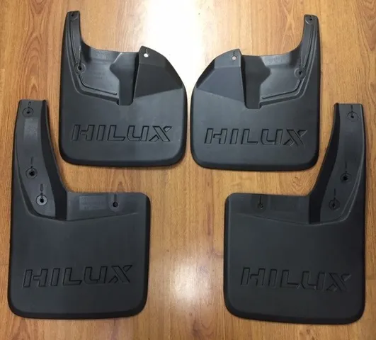 BARREROS TOYOTA HILUX REVO 2016-2020 (KIT 4)