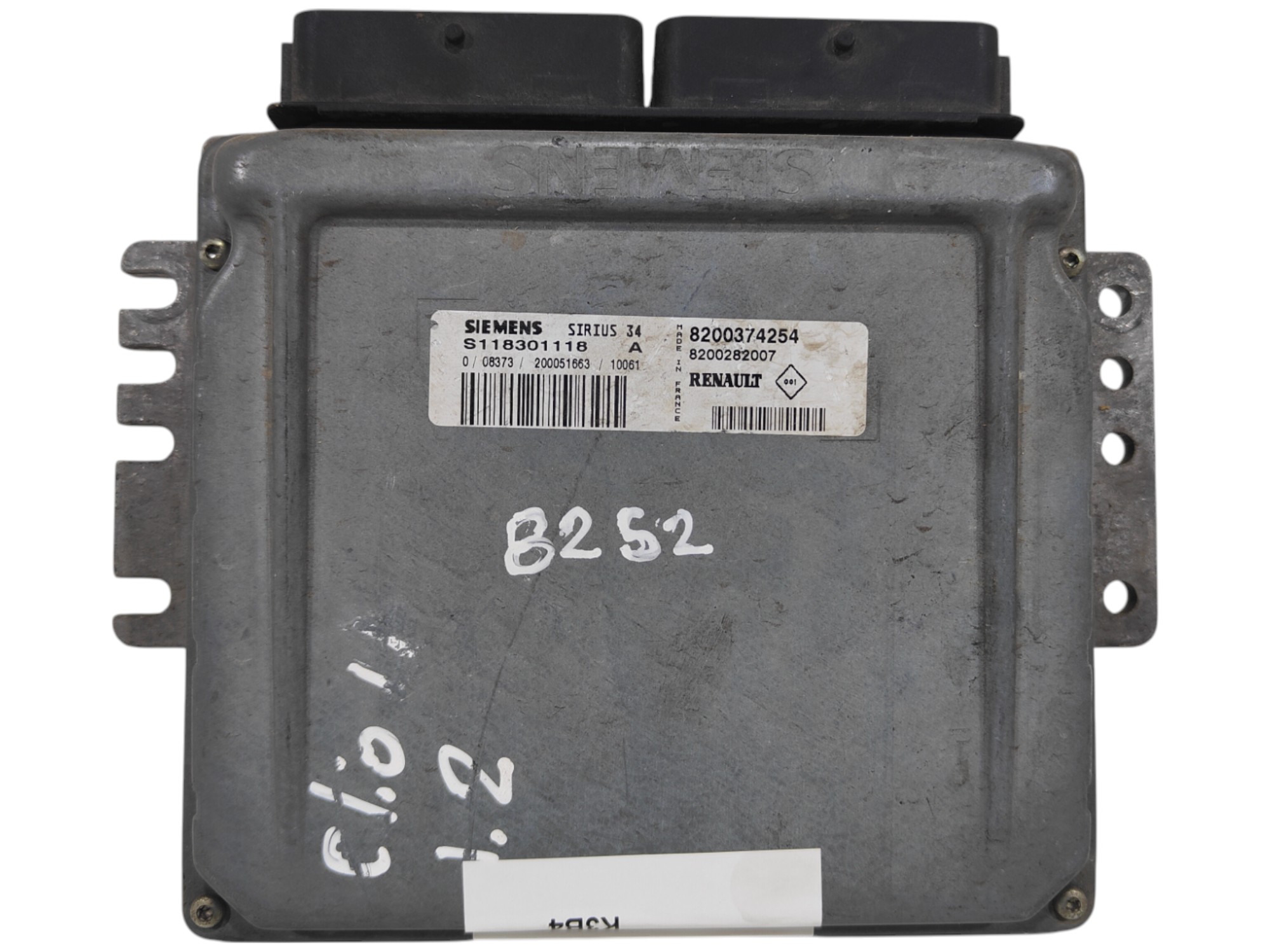 ECU de motor Renault Clio II 1.2 , Ref: 8252-K3B4