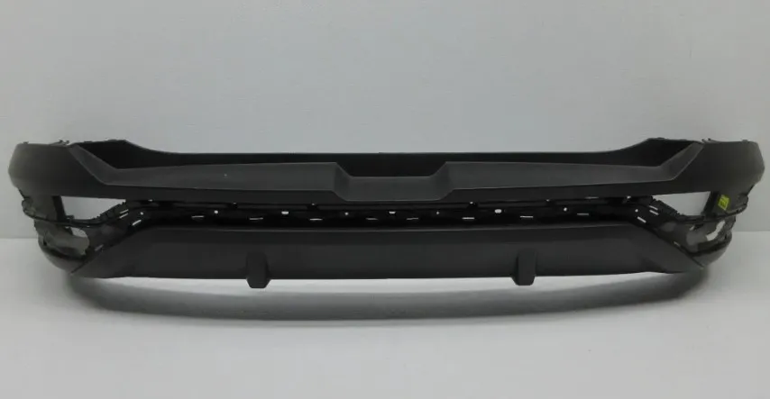 Paragolpes trasero