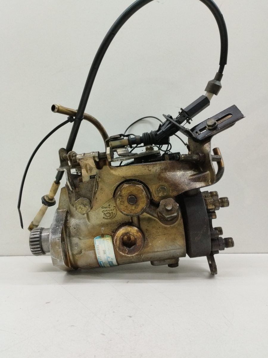 Bomba Inyeccion Ford Sierra Berlina 1982-Actualidad Básico 2.3L 49kW R8443A173C