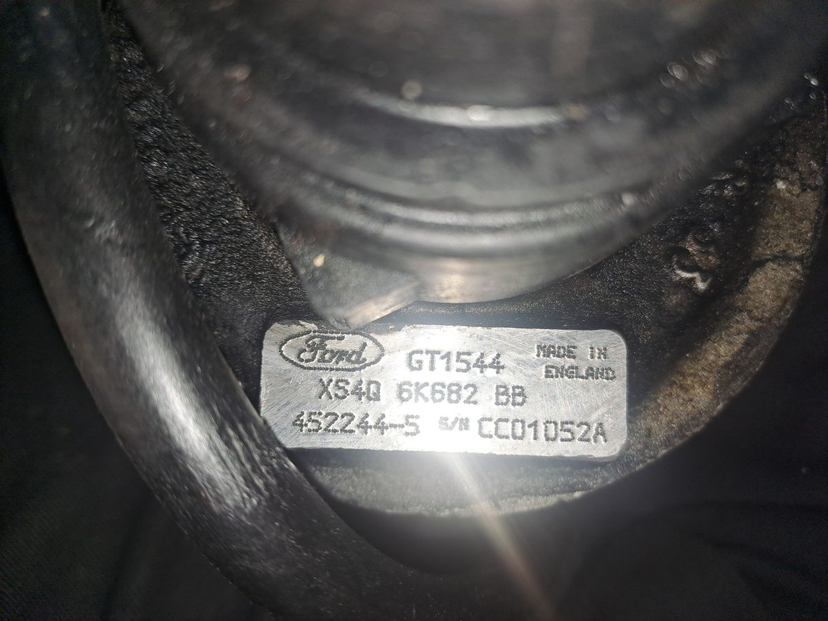 Turbocompresor Ford Focus Berlina (CAP) 2004-2007 GT1544XS4Q6K682BB4522445