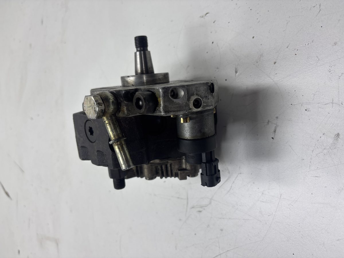 Bomba Inyeccion Peugeot 406 Berlina (S1/S2) 1995-2005 2.0 HDi CAT 2.0L 66kW 9637317380