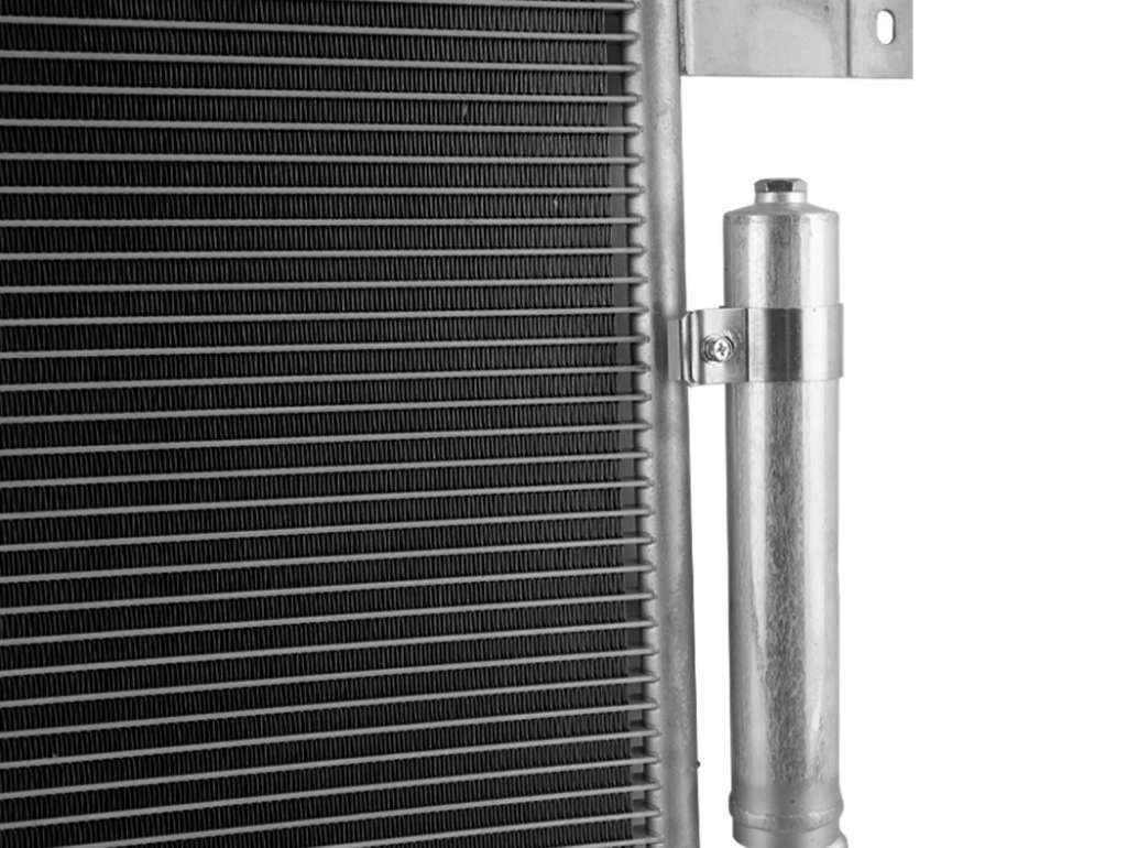 RADIADOR AIRE ACONDICIONADO NI MARCH 11/13