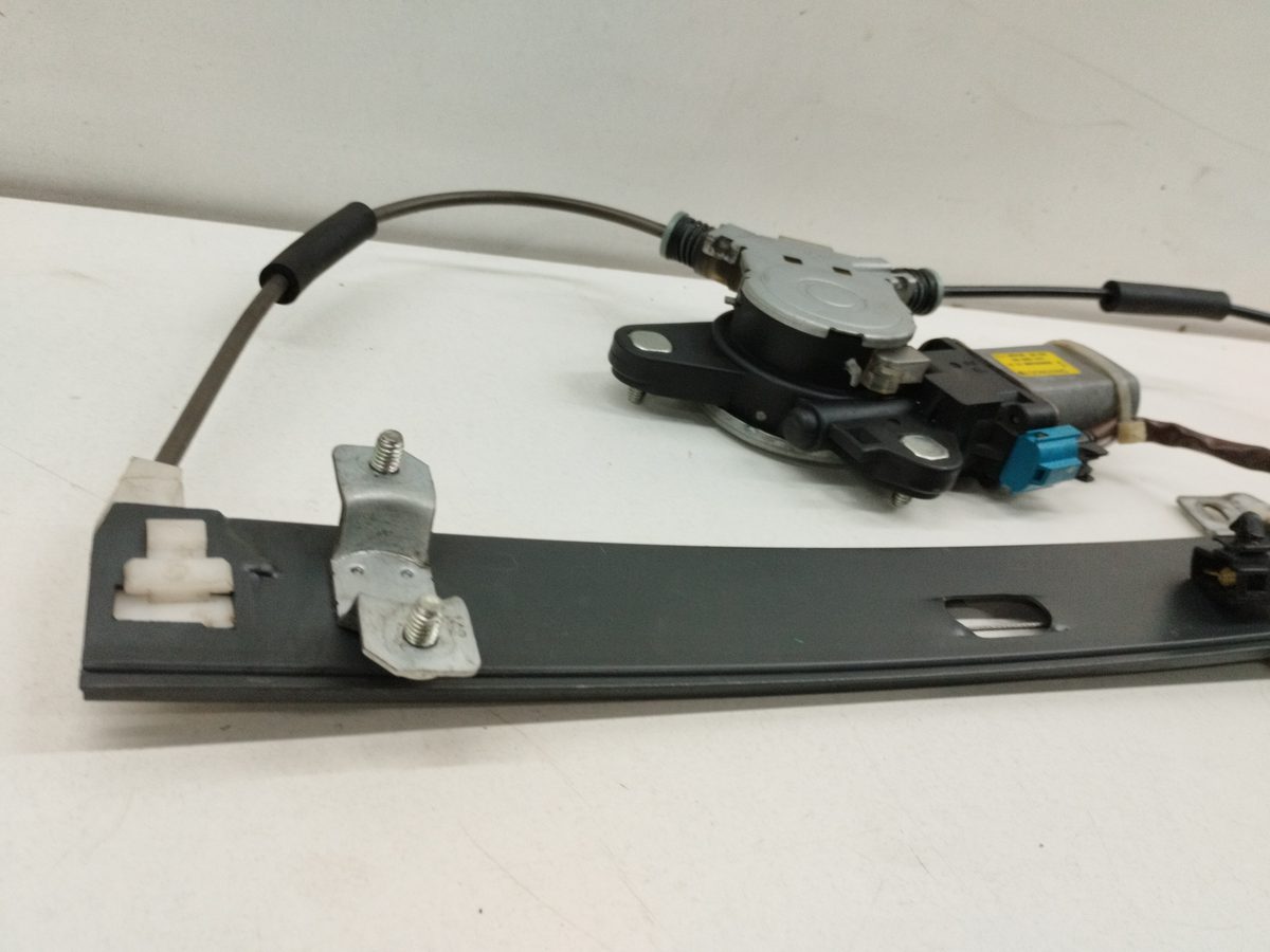 Alza Cristal Delantero Izquierdo Electrico Chevrolet Spark 2005-2011 S 96485141