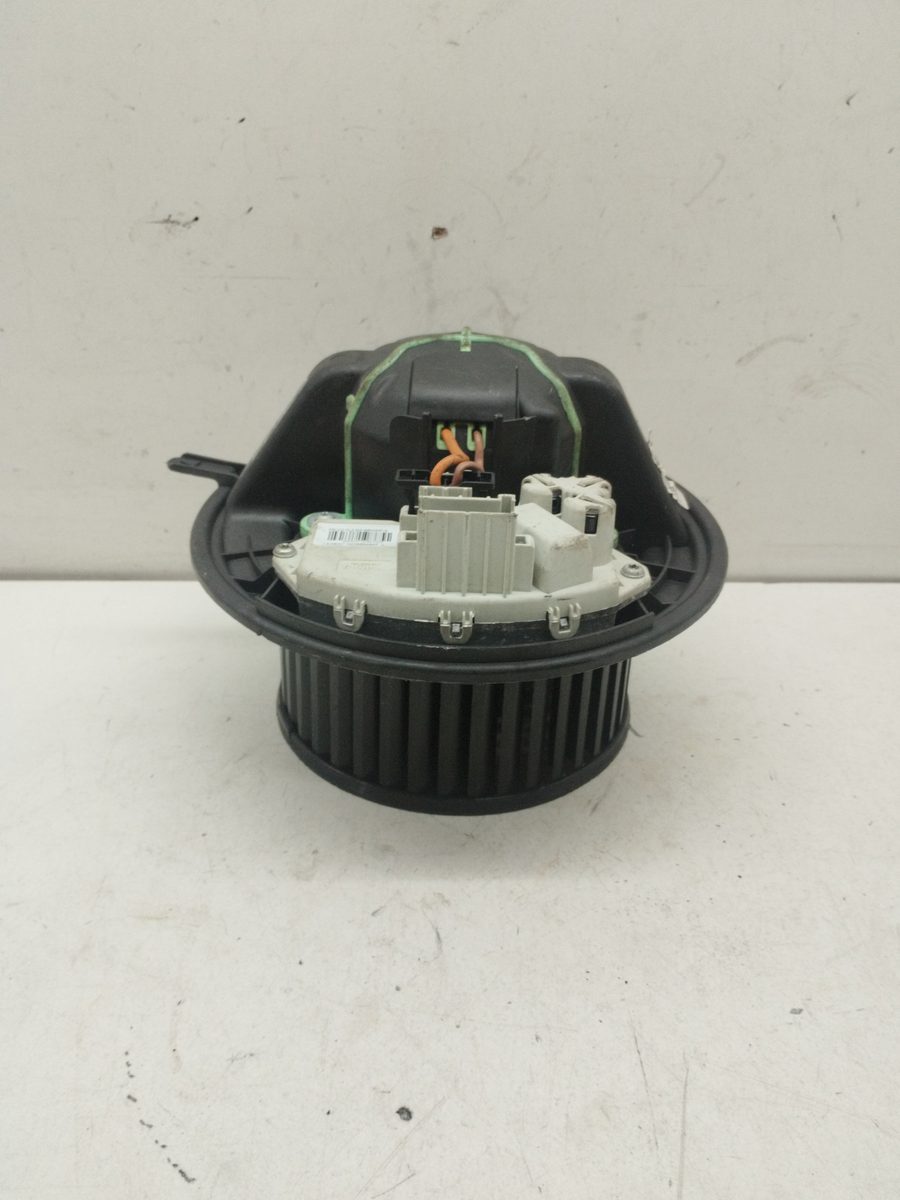 Motor Calefaccion BMW Serie 3 Berlina (E90) 2004-2012 320d 2.0L 120kW 98546S