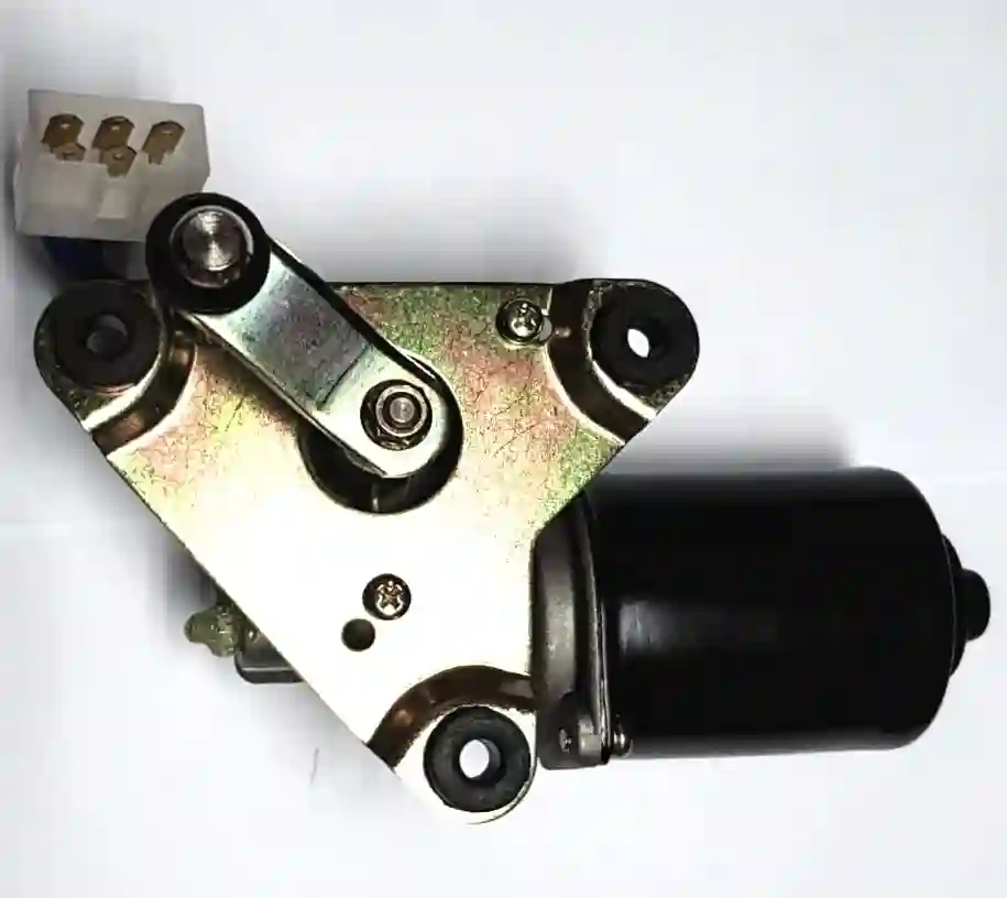 MOTOR L/PARABRISA NISSAN 720