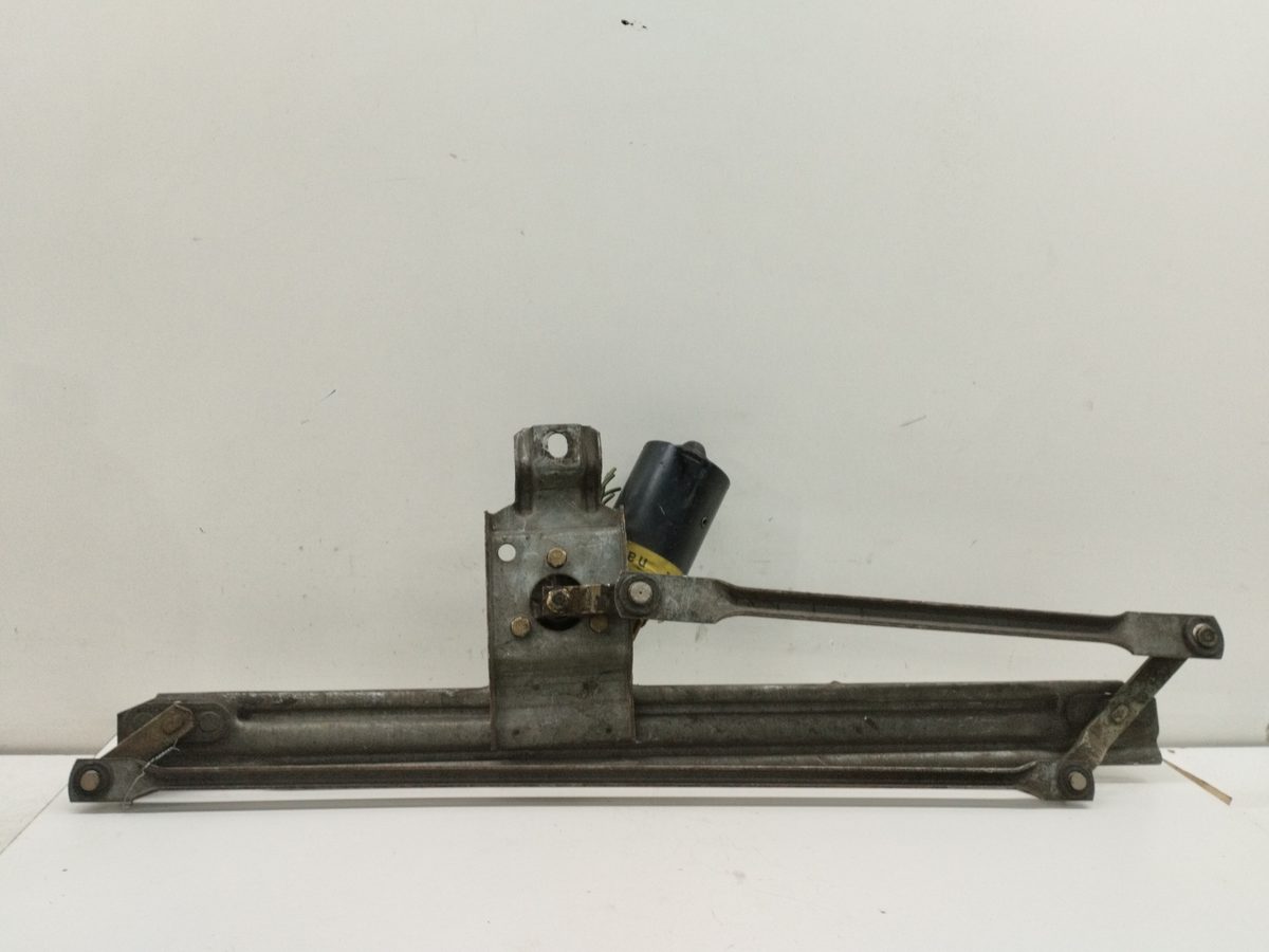 Motor Limpia Delantero Volkswagen Santana (327) 1981-Actualidad 1,6 1.6L 63kW 0390241080
