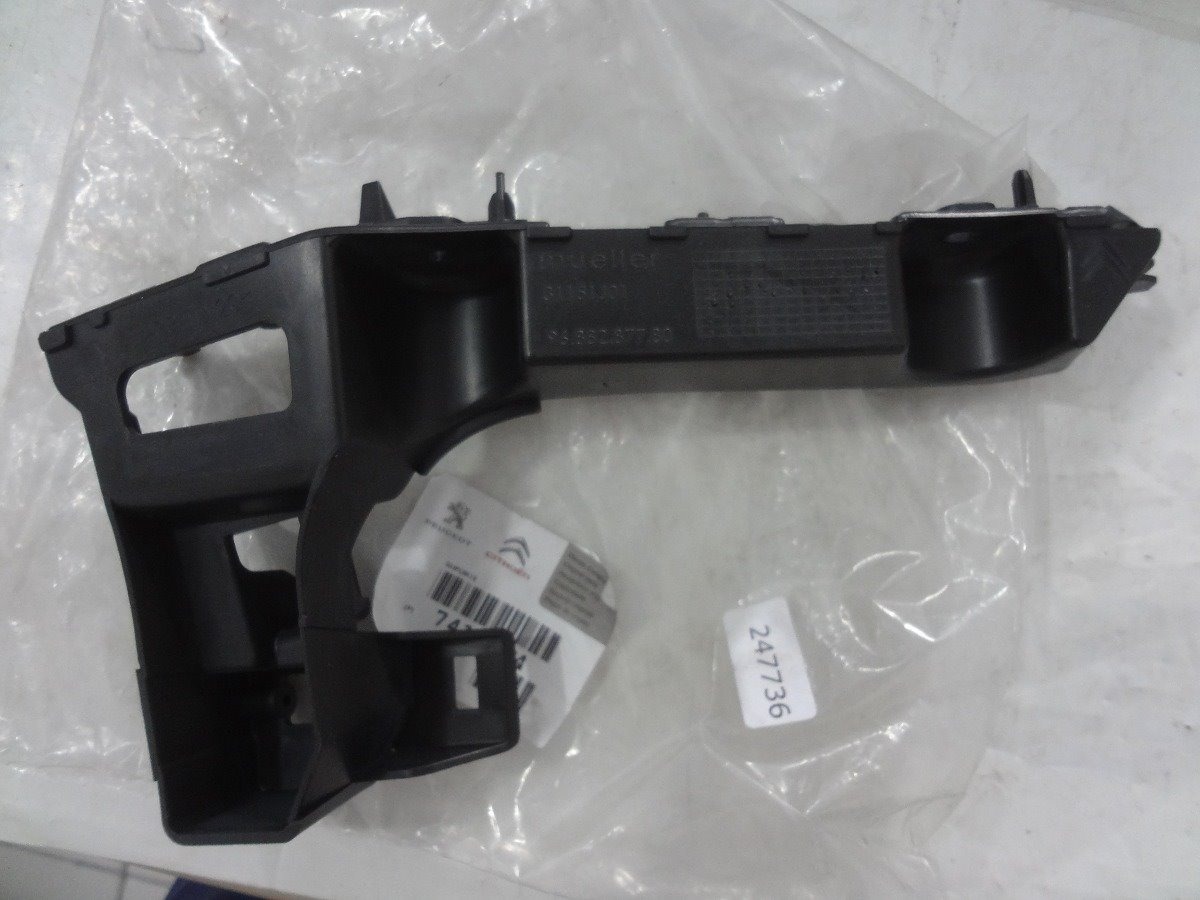Soporte de paragolpe delantero