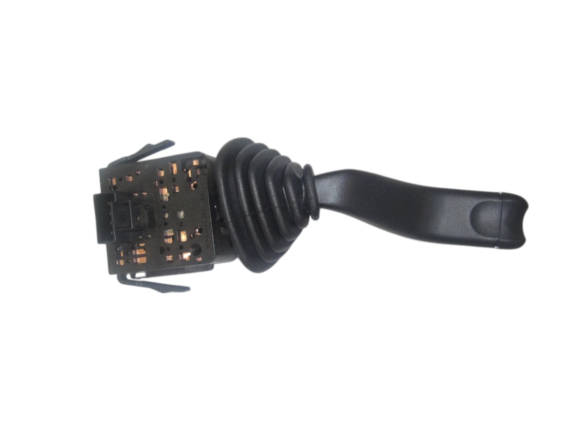 LLAVE LUCES SEÑALERO CHEVROLET CORSA NOVO/MONTANA/