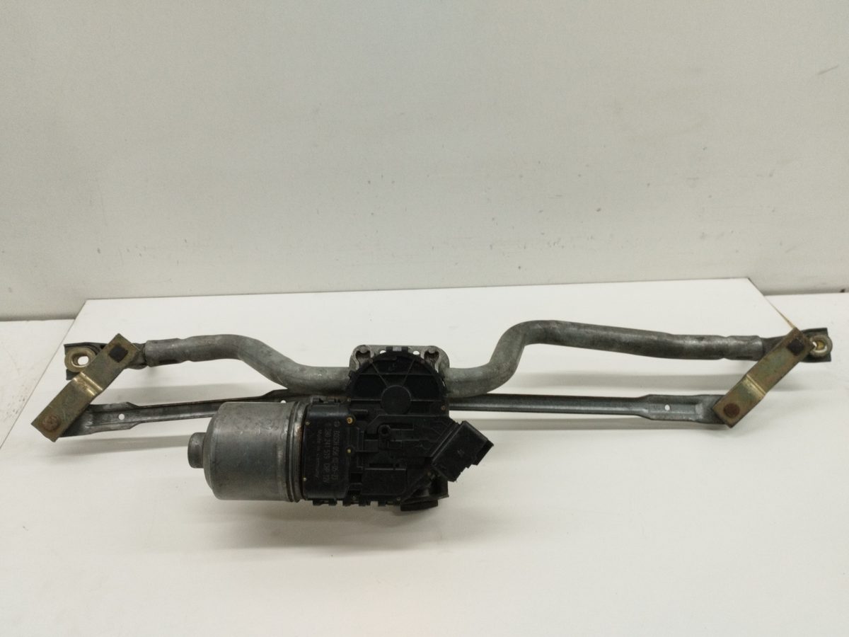 Motor Limpia Delantero Renault Clio Ii Fase Ii (B/CB0) 2001-2013 1.5 dCi Diesel 0390241519