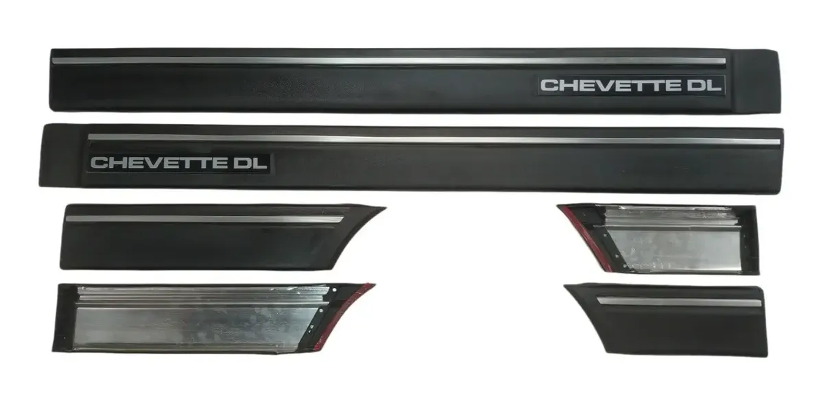 Kit de Frisos / Molduras Laterales Engomadas Chevrolet Chevette DL – Puertas