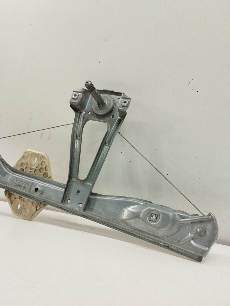 Alza Cristal Trasero Derecho Manual Renault Clio Ii Symbol 2001-Actualidad 7700434304