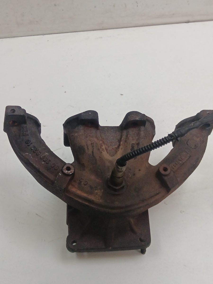 Multiple Escape Peugeot 206 Berlina 1998-2010 XT 1.4L 50kW 9636962310