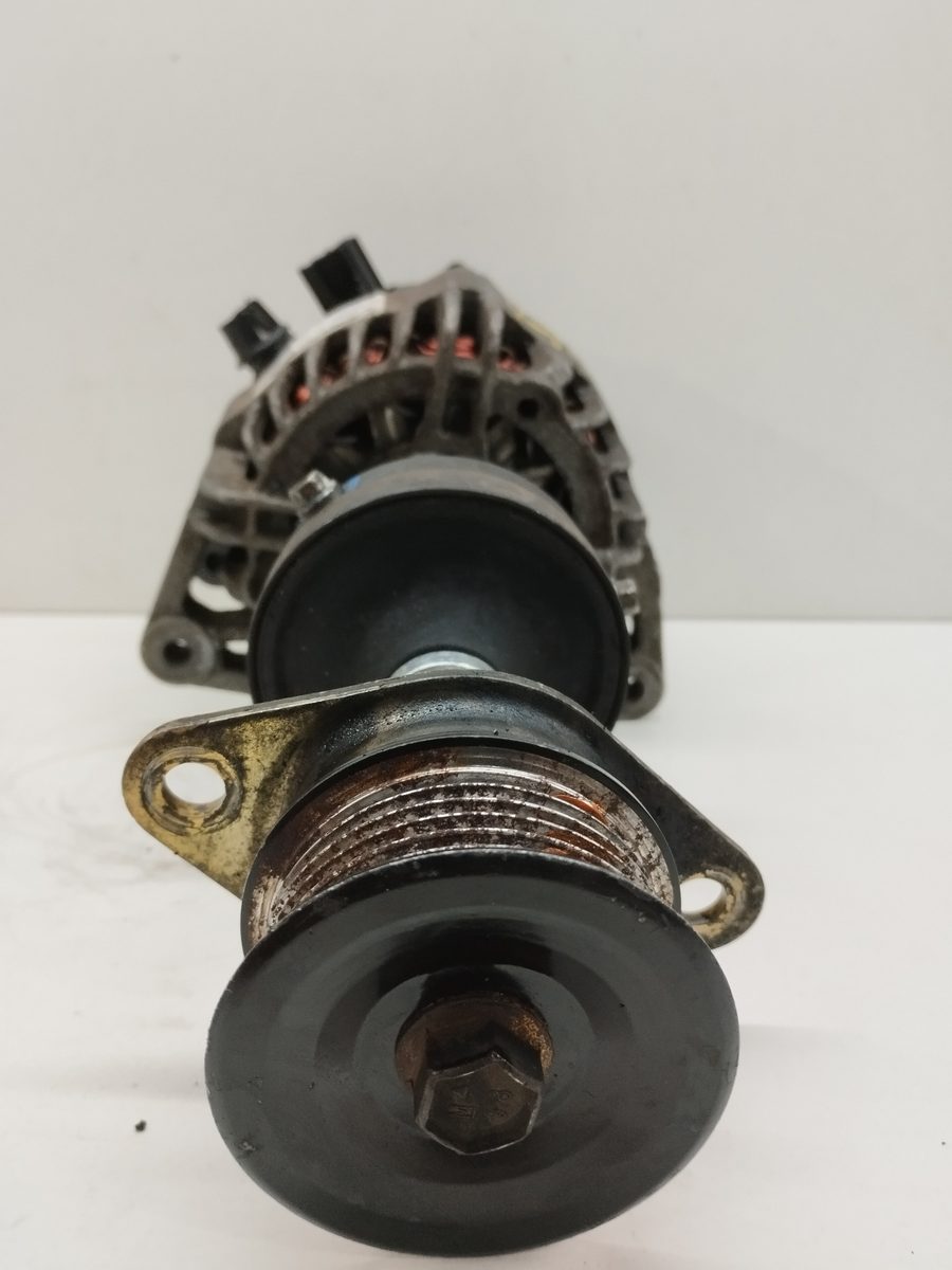 Alternador Ford Focus Berlina (CAK) 1998-2004 Ambiente 1.8L 66kW 98AB10300JB