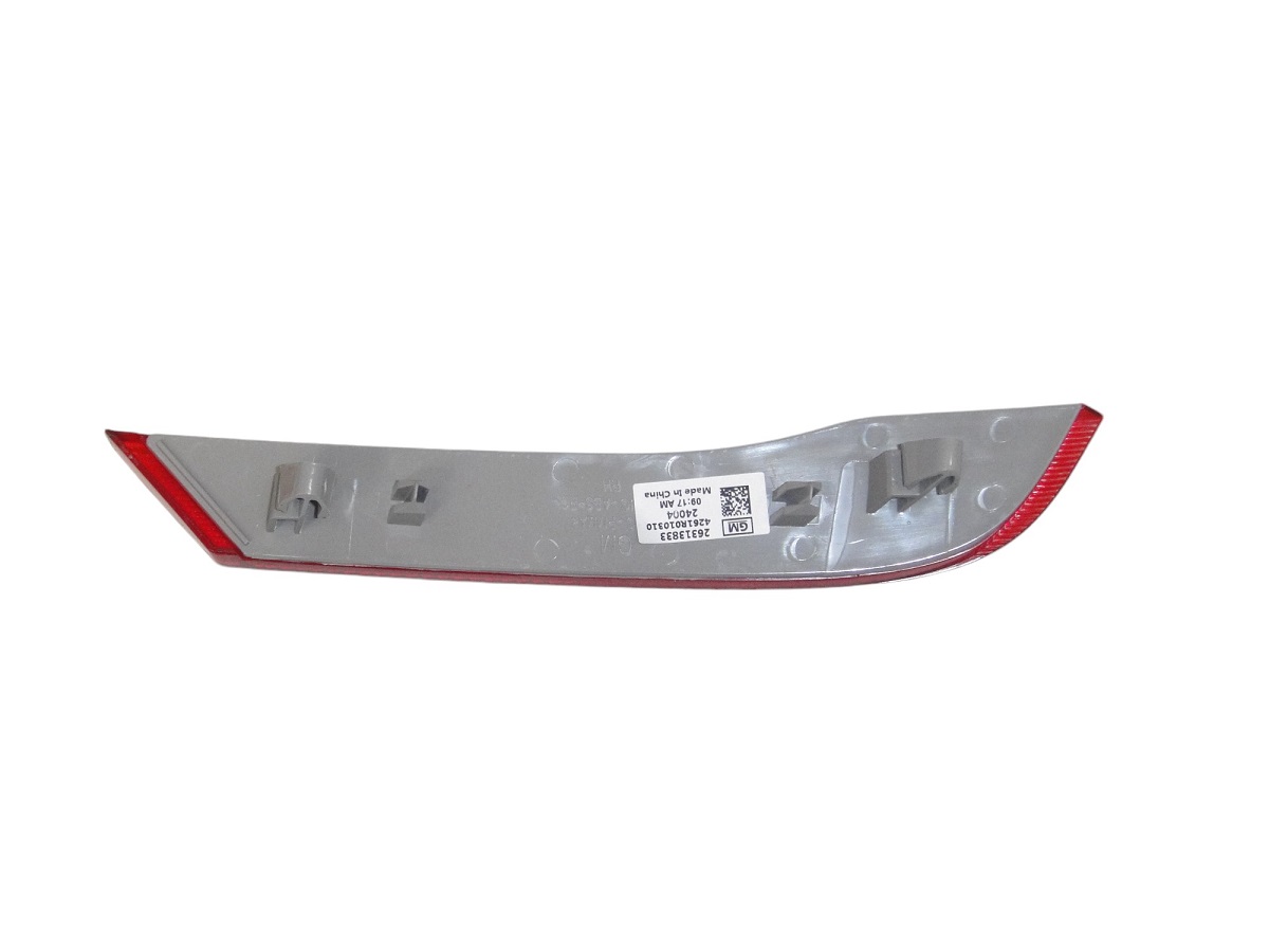 REFLECTOR PARAGOLPE TRA*CH TRACKER LTZ 2021/ *DER