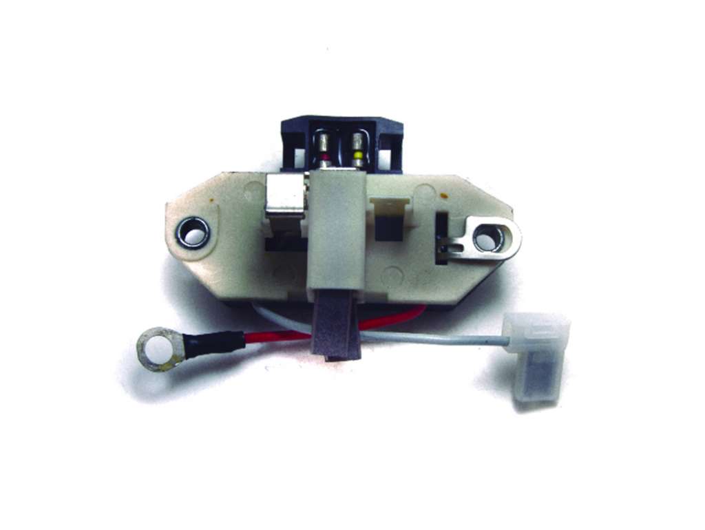 REGULADOR ALTERNADOR BOSCH RE CLIO MOTOR C3L 12V