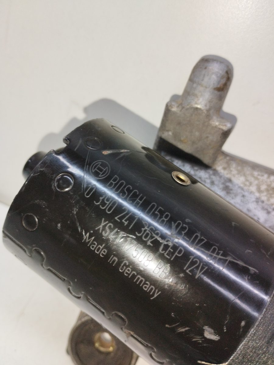 Motor Limpia Delantero Ford Focus Berlina (CAK) 1998-2004 0390241362