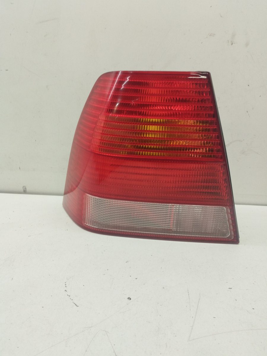 Farol Trasero Izquierdo Exterior Volkswagen Bora Berlina (1J2) 1998-2005 Highline