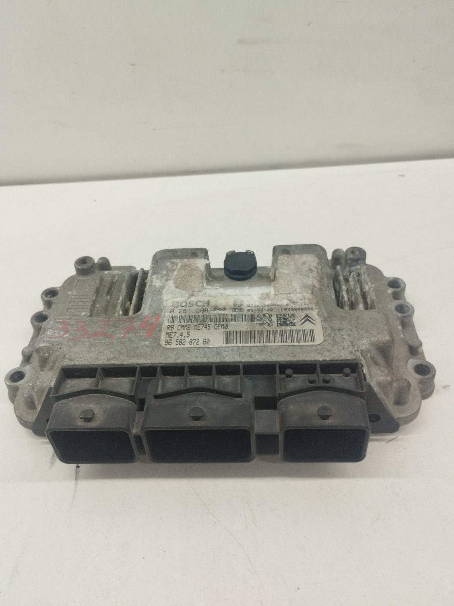 Centralita Motor Uce Peugeot 206 Berlina 1998-2010 XT 1.4L 50kW 9658287280