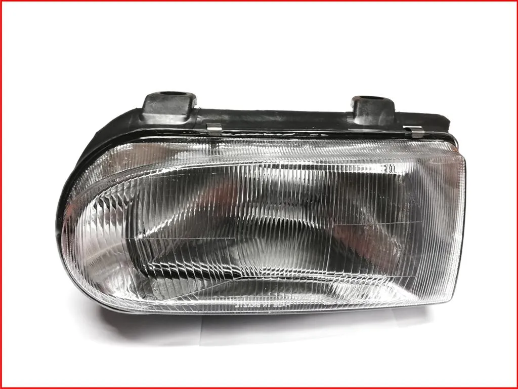 SEMIOPTICA IZQ VW GOL II 95-00 (PLASTICO) T/CIBIE