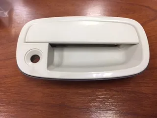Manija de puerta exterior delantera derecha