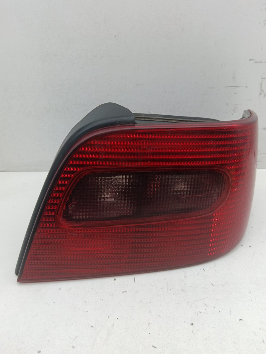 Farol Trasero Derecho Exterior Citroën Xsara Berlina 1997-2005 Premier