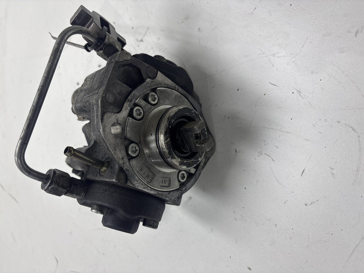 Bomba Inyeccion Toyota Corolla (E12) 2001-2007 2.0 Turbodiesel CAT 2.0L 85kW 221000R011