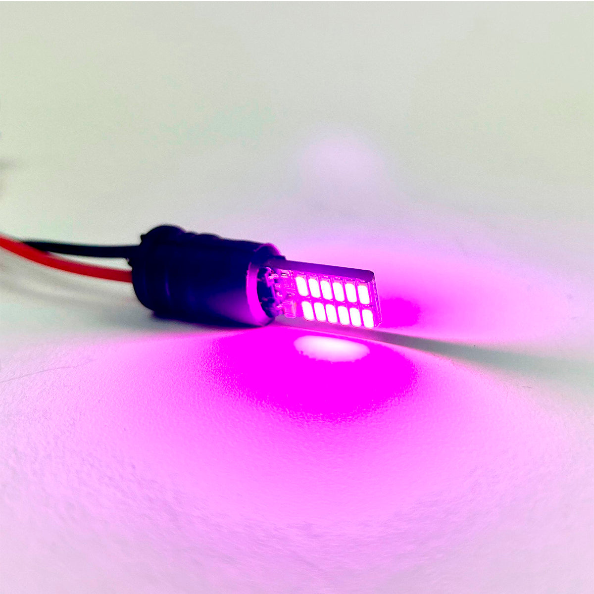 Lámpara T10 LED Canbus Plana de 24 LEDs