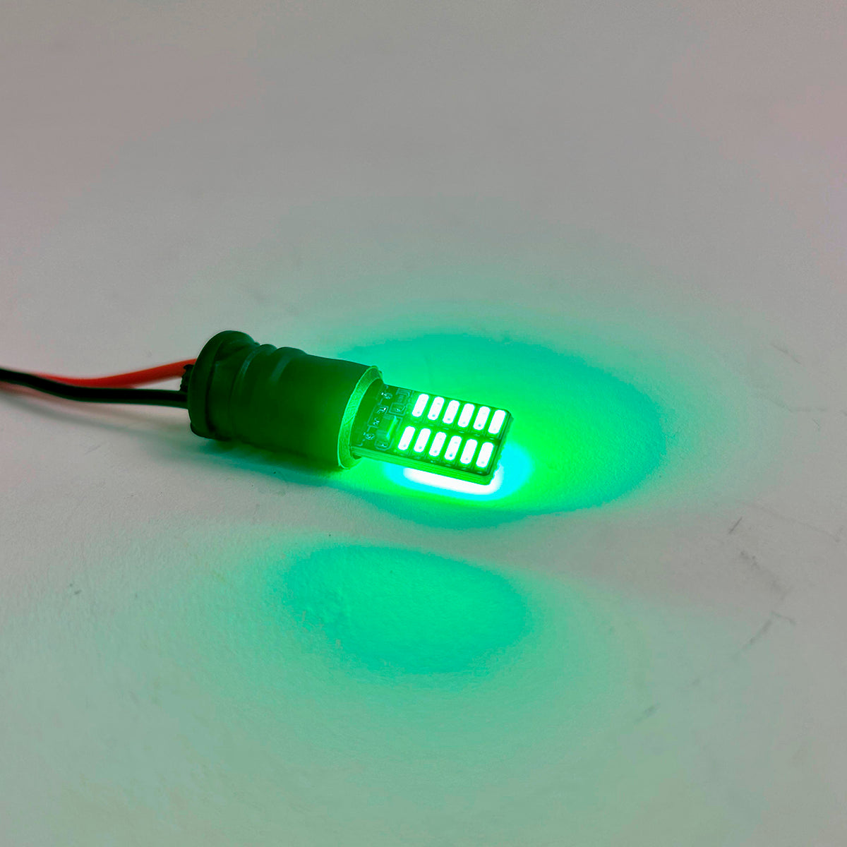Lámpara T10 LED Canbus Plana de 24 LEDs