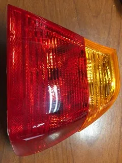 Faro trasero derecho BMW Serie 3 E46 4 puertas